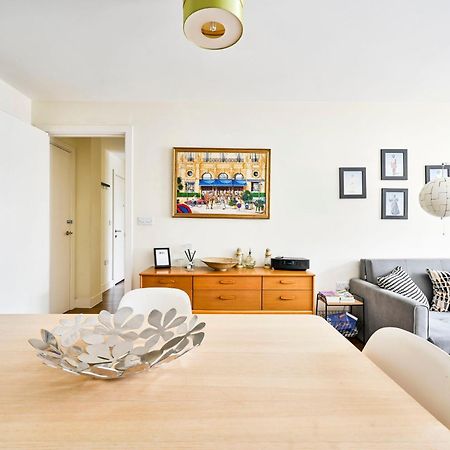 2 Bed Flat Next Old Street Tube Apartment Londra Exterior foto