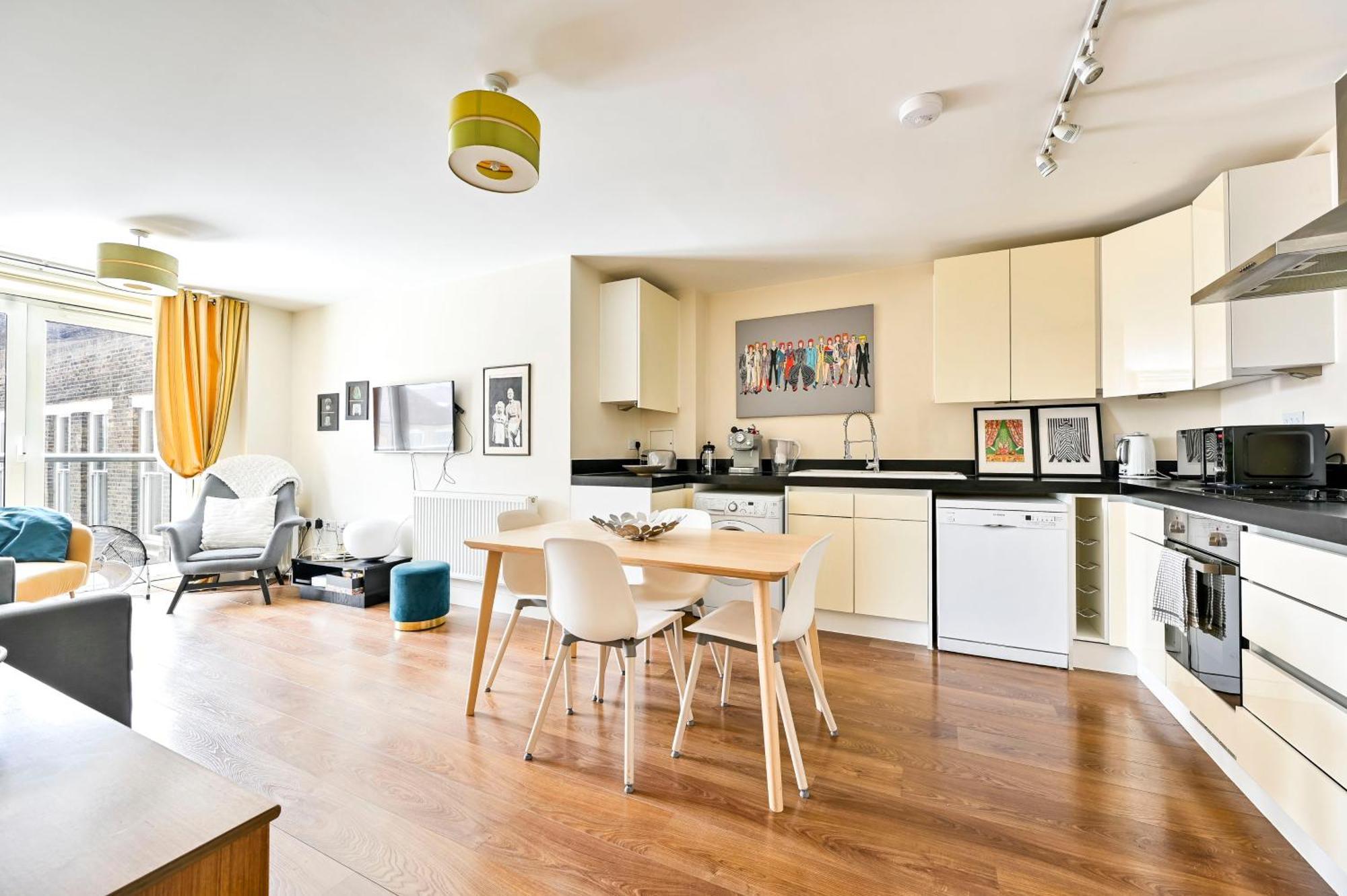 2 Bed Flat Next Old Street Tube Apartment Londra Exterior foto
